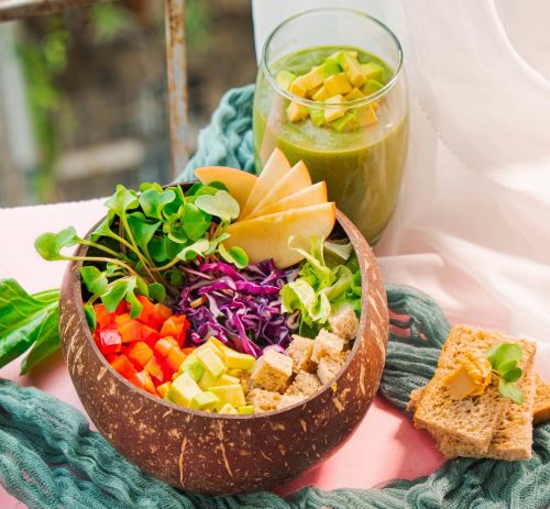 https://unsplash.com/photos/a-basket-of-food-Mhod1cxV5SY?utm_content=creditShareLink&utm_medium=referral&utm_source=unsplash