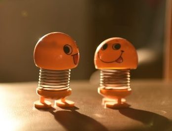 https://unsplash.com/photos/2-orange-and-white-robot-toys-bmMzLWpS0Ws?utm_content=creditShareLink&utm_medium=referral&utm_source=unsplash